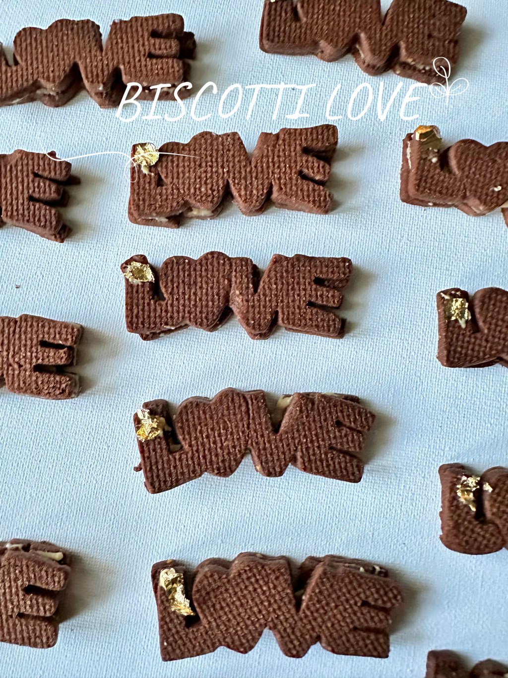 BISCOTTI “LOVE”
