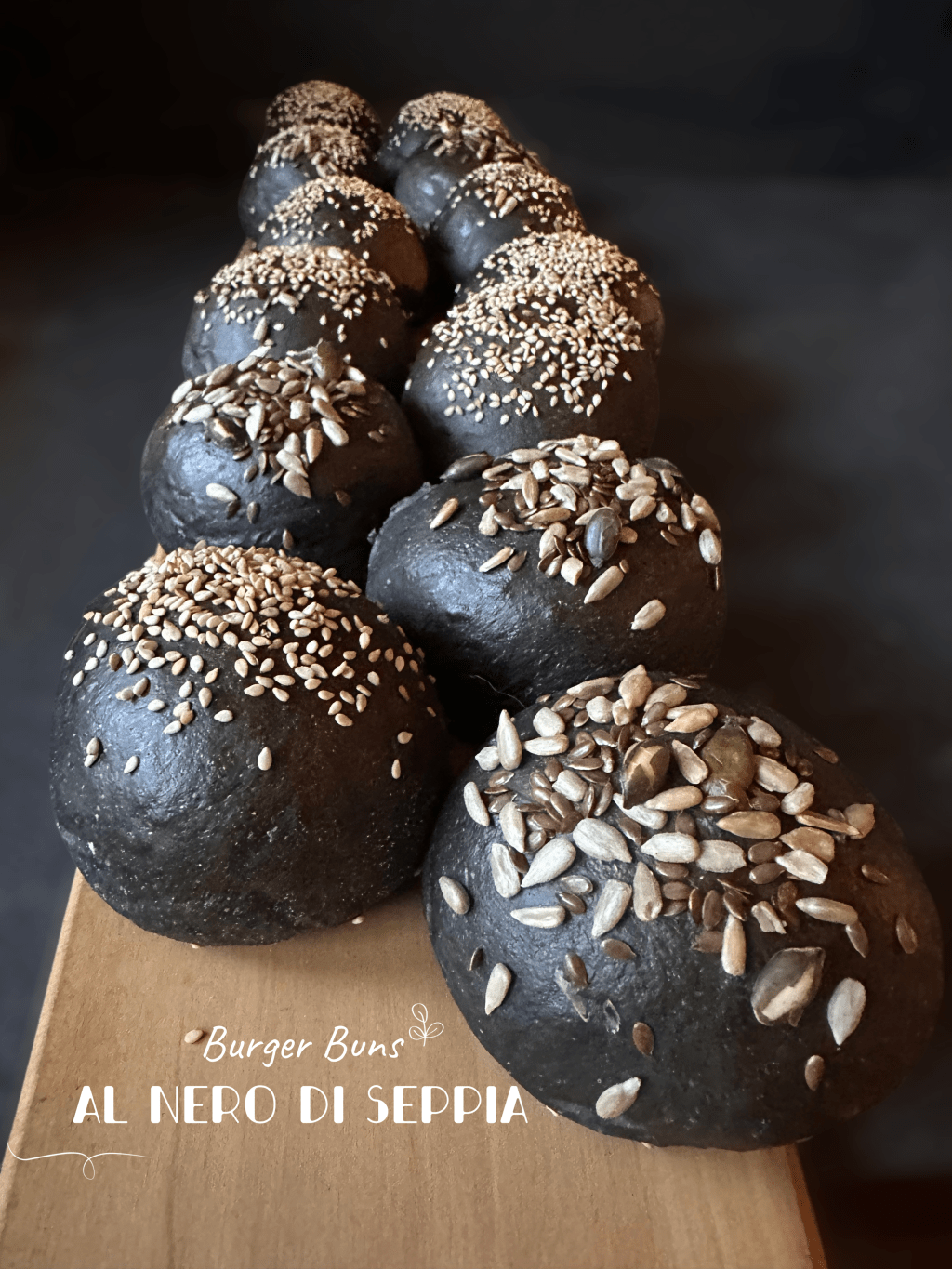 BURGER BUNS AL NERO DI&nbsp;SEPPIA